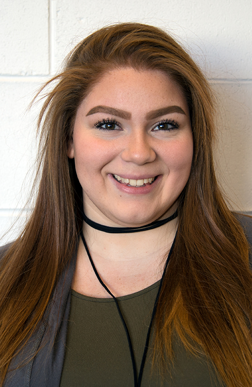 Headshot of Julianna Jones